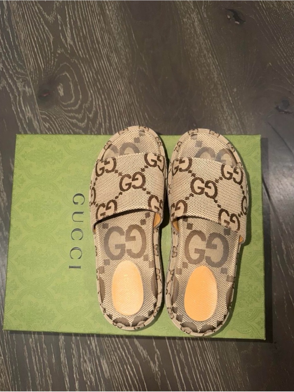 gucci slides - Picture 3 of 4